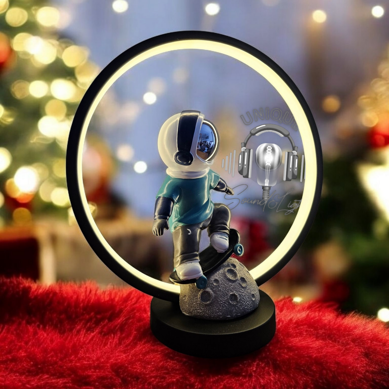 Astro Skate - Astronaut figurine LED Ring Bedside Light