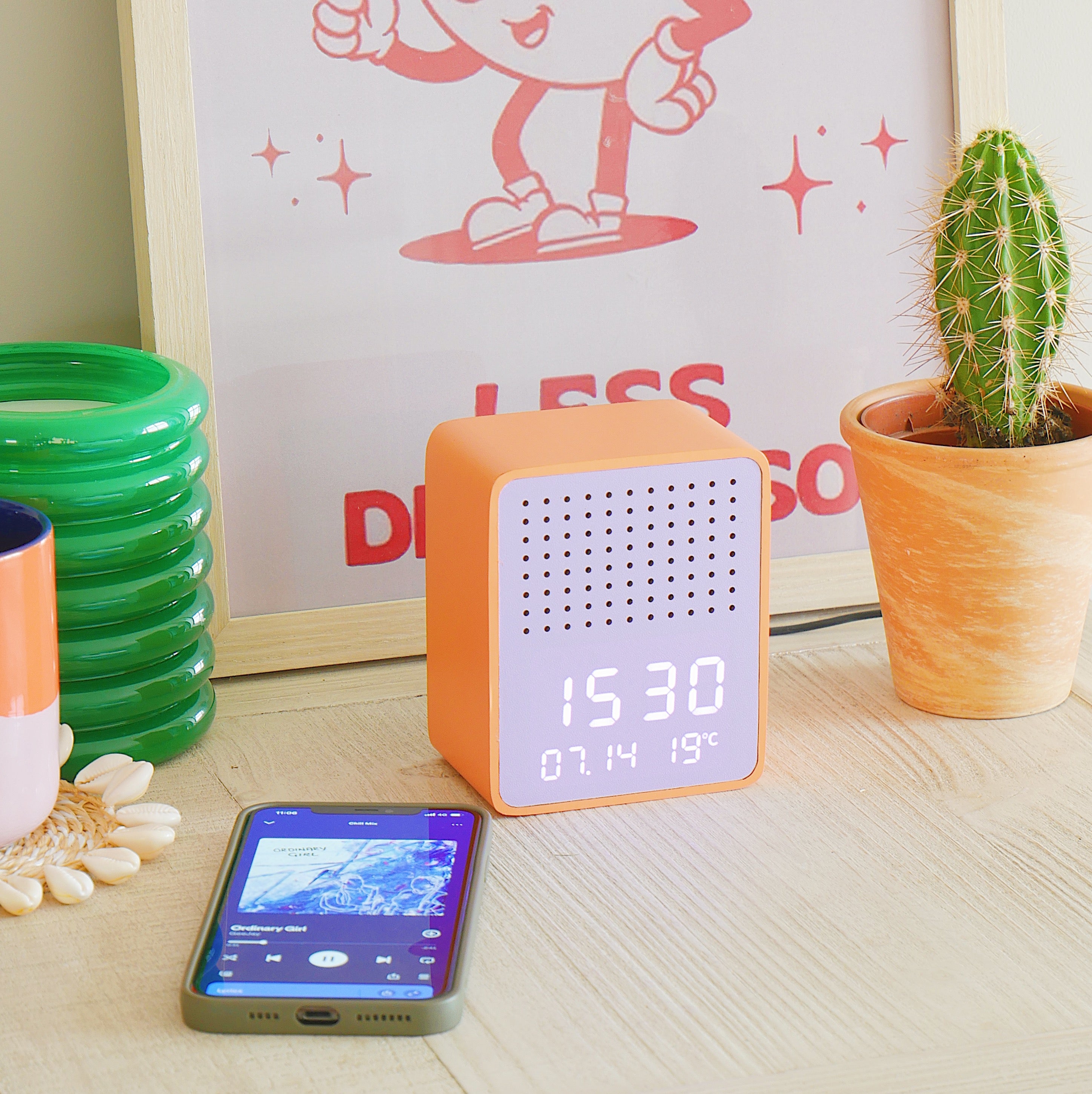 Bedside Alarm Clock and Bluetooth Speaker Rise Play - Orange