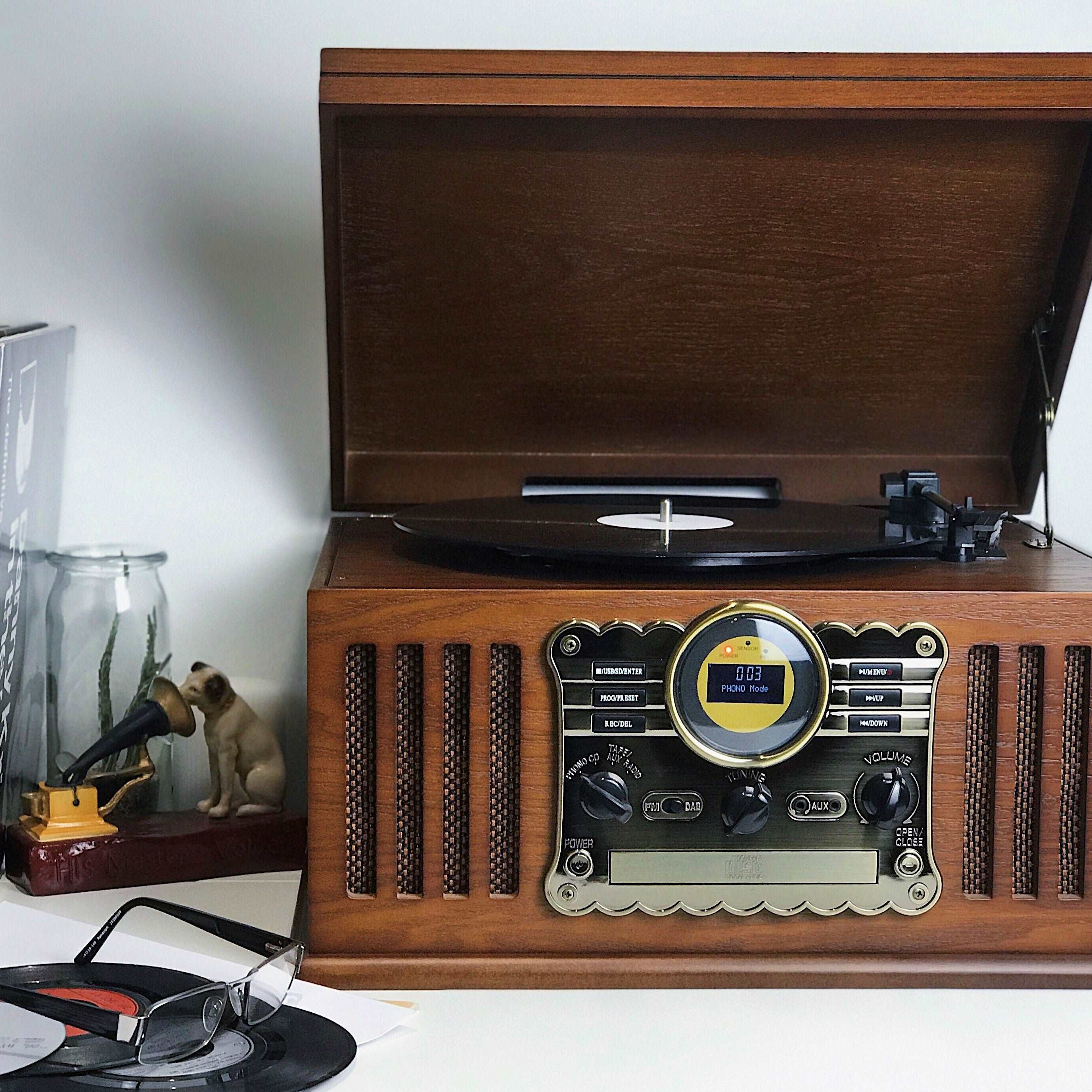 WESTMINSTER Nostalgia 3-Speed Record Player comes with DAB+ and FM Radio, CD Player, Bluetooh, AUX-IN, Cassette Player & USB/SD MP3 Encoding/Playback